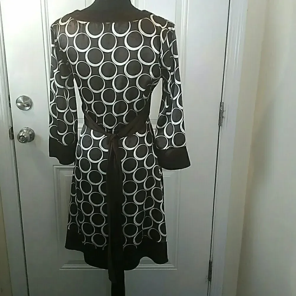 (3/$20) Speechless Brown printed dress with attached sash